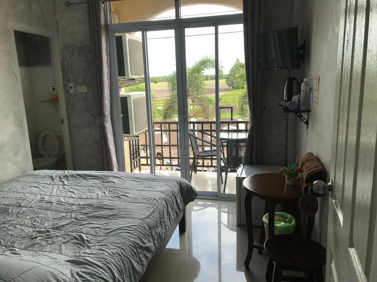 You In House Urt Surathani Airport Surat Thani Esterno foto
